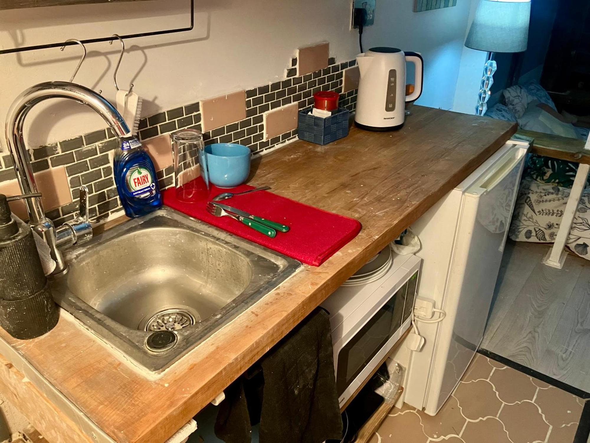At 39 Apartment *