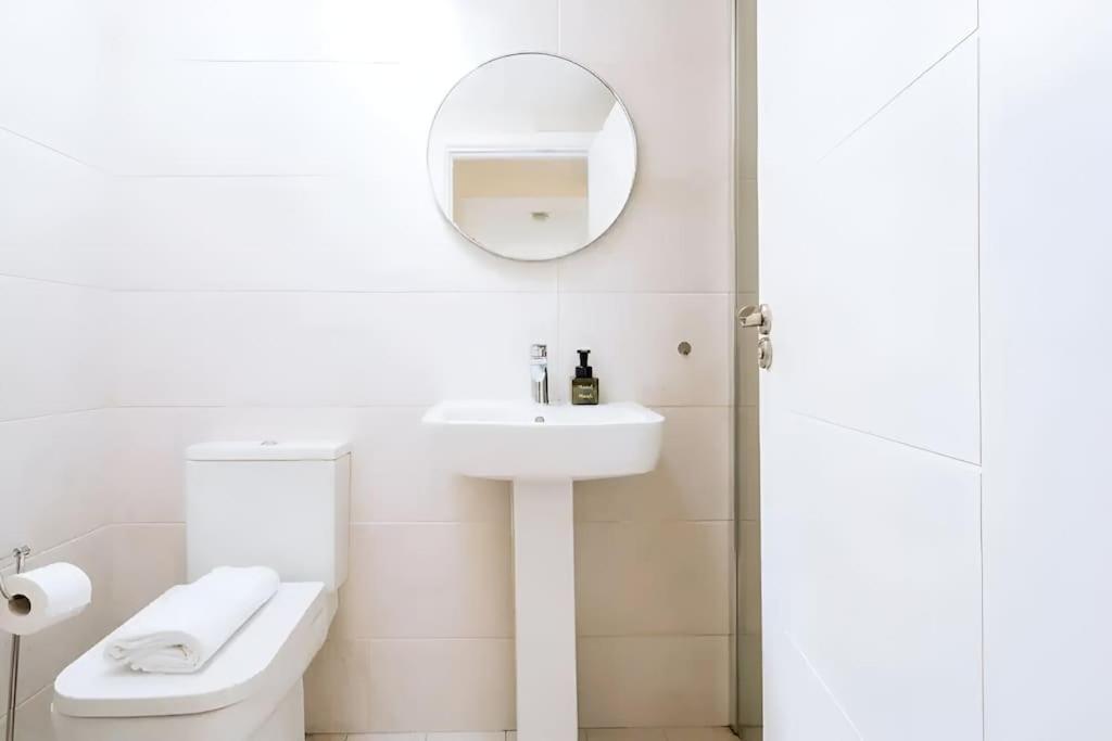 Lovely 2bd In Citycenter Apartment *