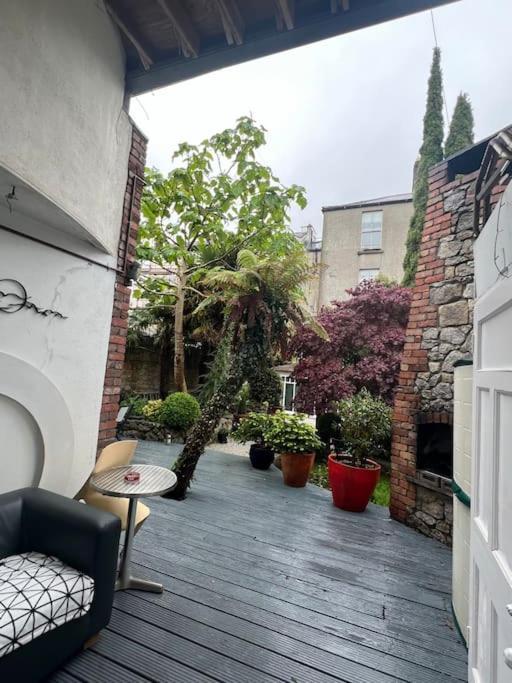 Hideaway Garden Paradise * Dublin