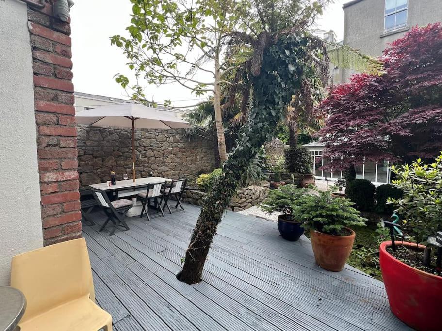 Hideaway Garden Paradise Apartment *