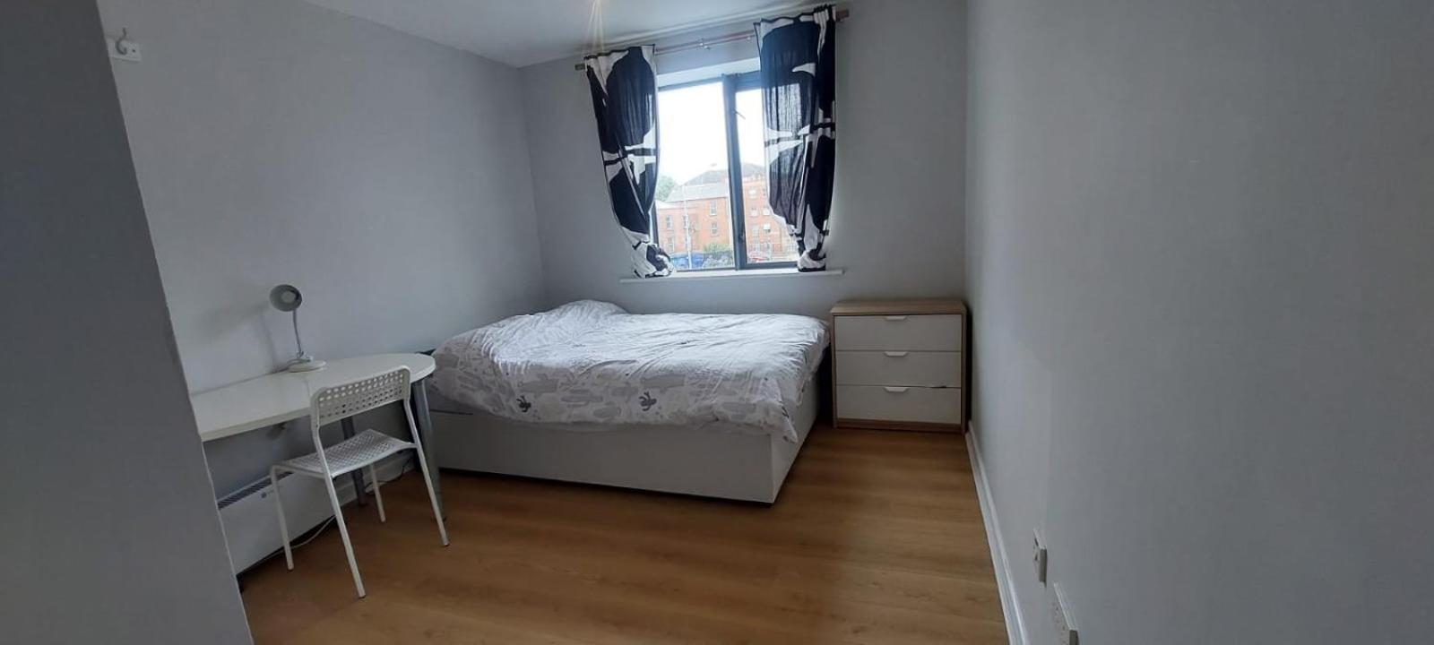 Apartment Spacious 1bd In Centre 9mins To Jervis Dublin