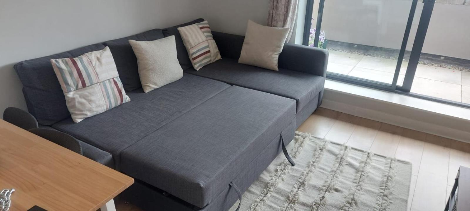 Apartment Spacious 1bd In Centre 9mins To Jervis *