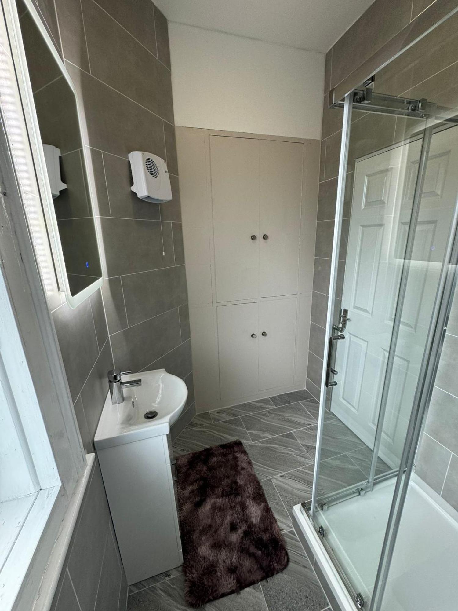 Superb Double Room Near Croke Park - 3 Guest house Dublin