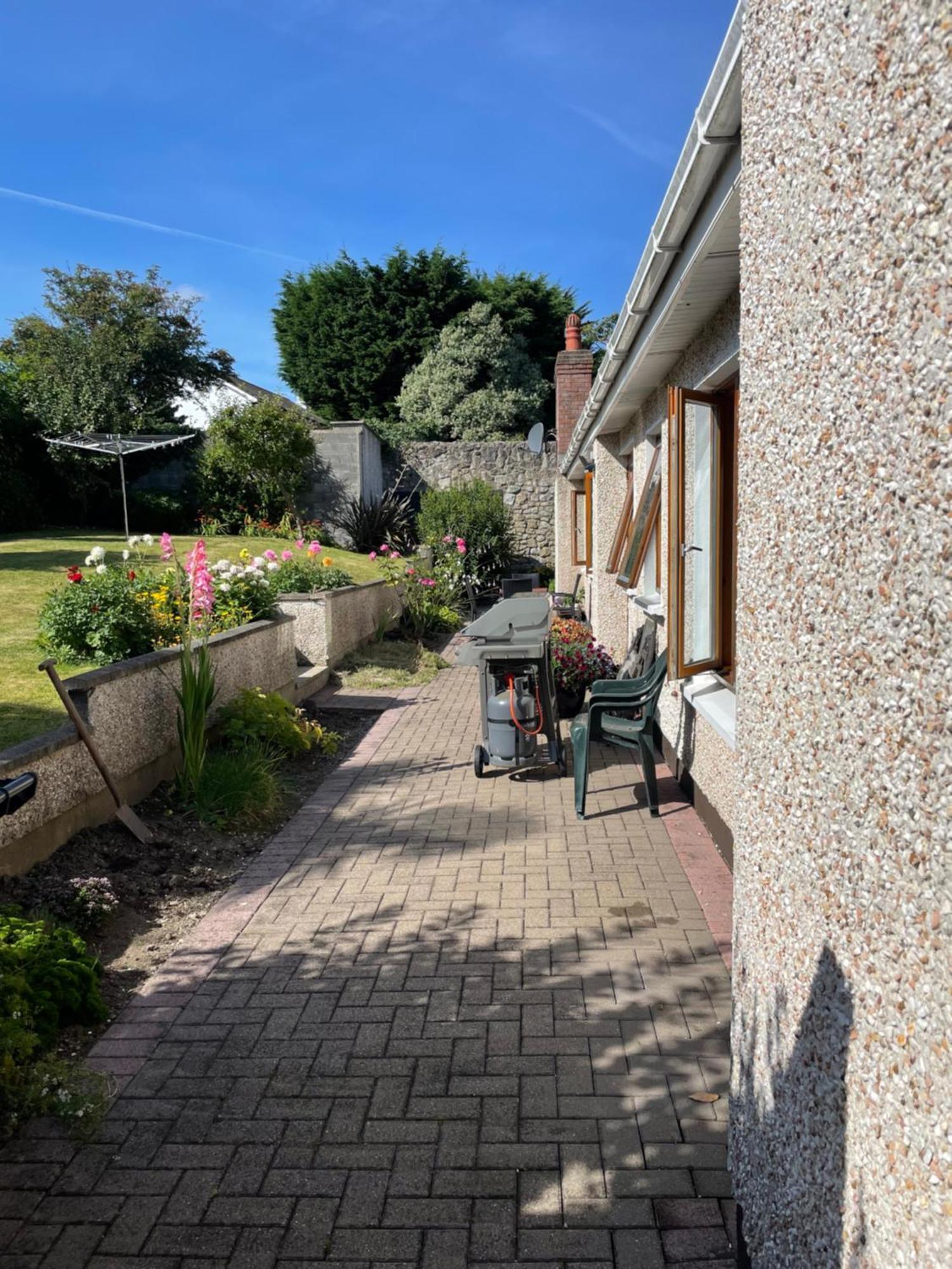 Holiday home Large 5 Bedroom In Shankill South