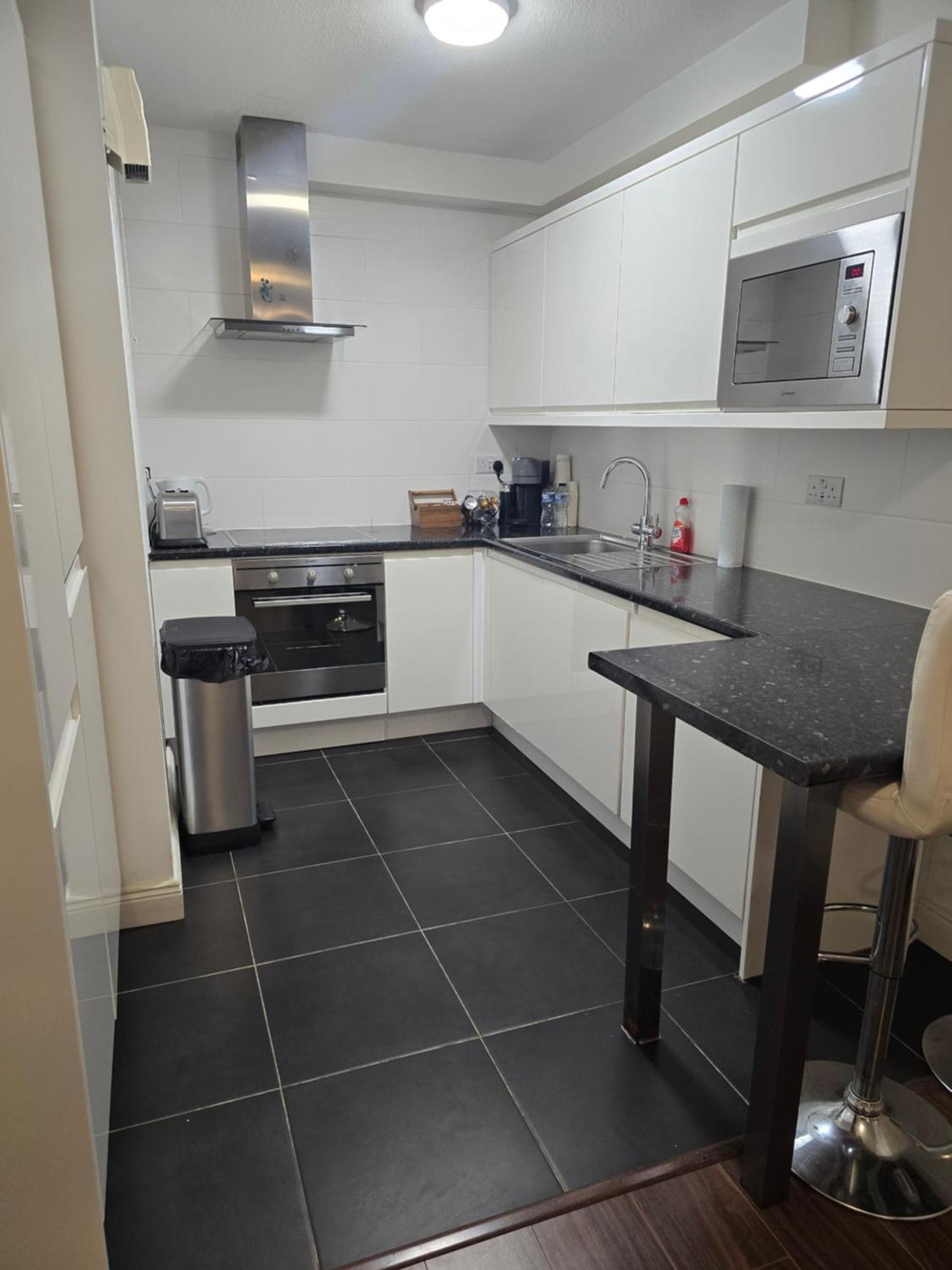 Apartment Free Private Transport From Any Port Dublin