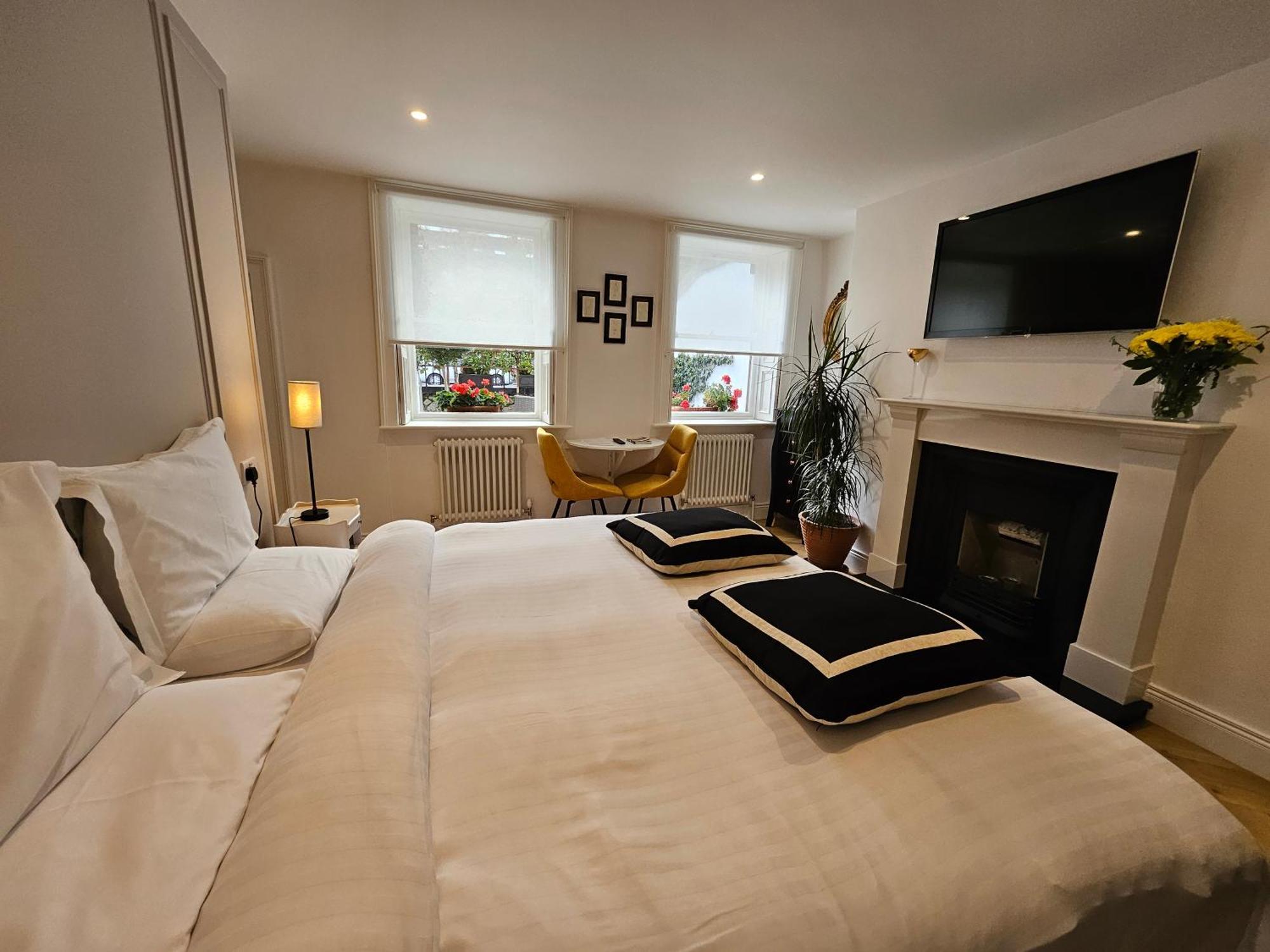 Pembroke Guest * Dublin
