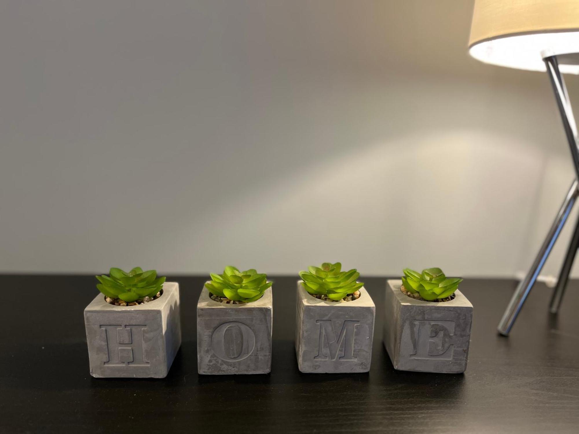 Apartment Conveniently Located, 2 Bedroom Modern Dublin