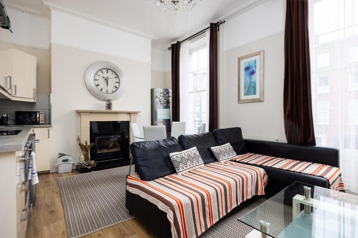 3 Bed In Phibsborough-12 Min Walk To The Spire Apartment *