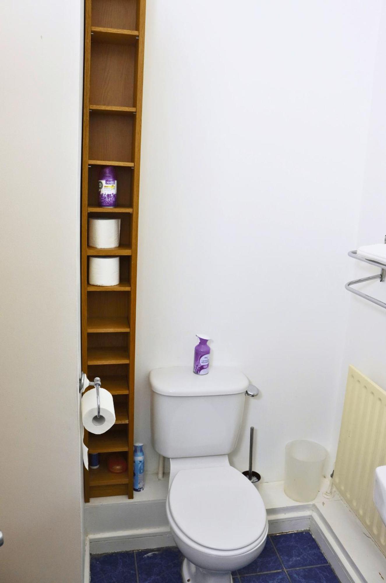 Emerald Escape Flat Near Ifsc *