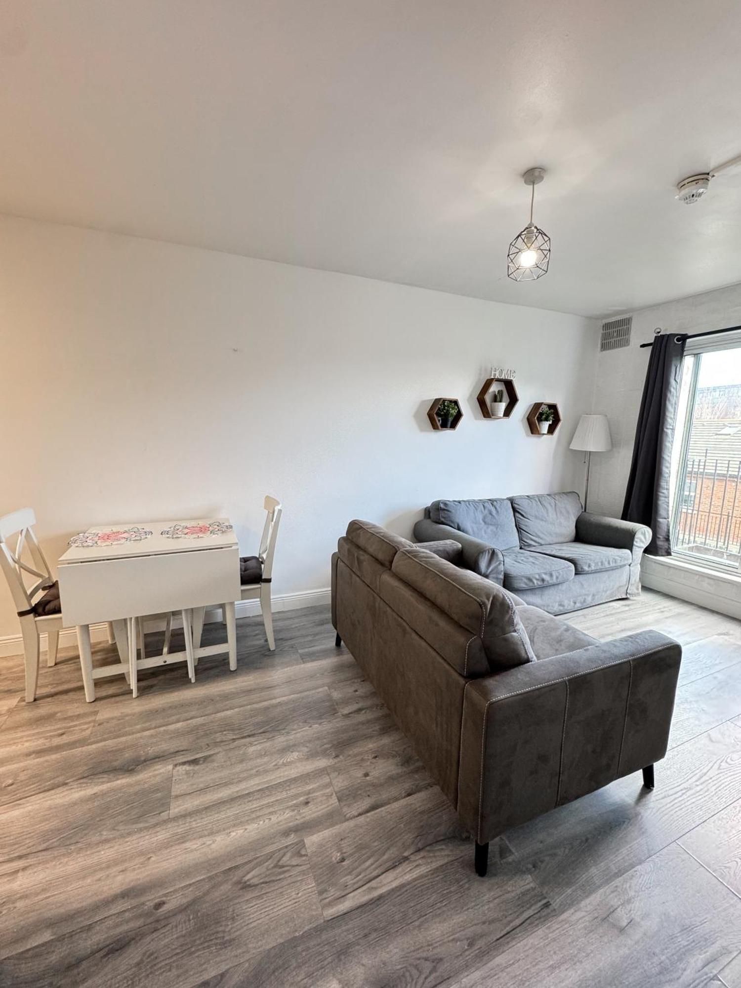 1 Bed Near Temple Bar Apartment