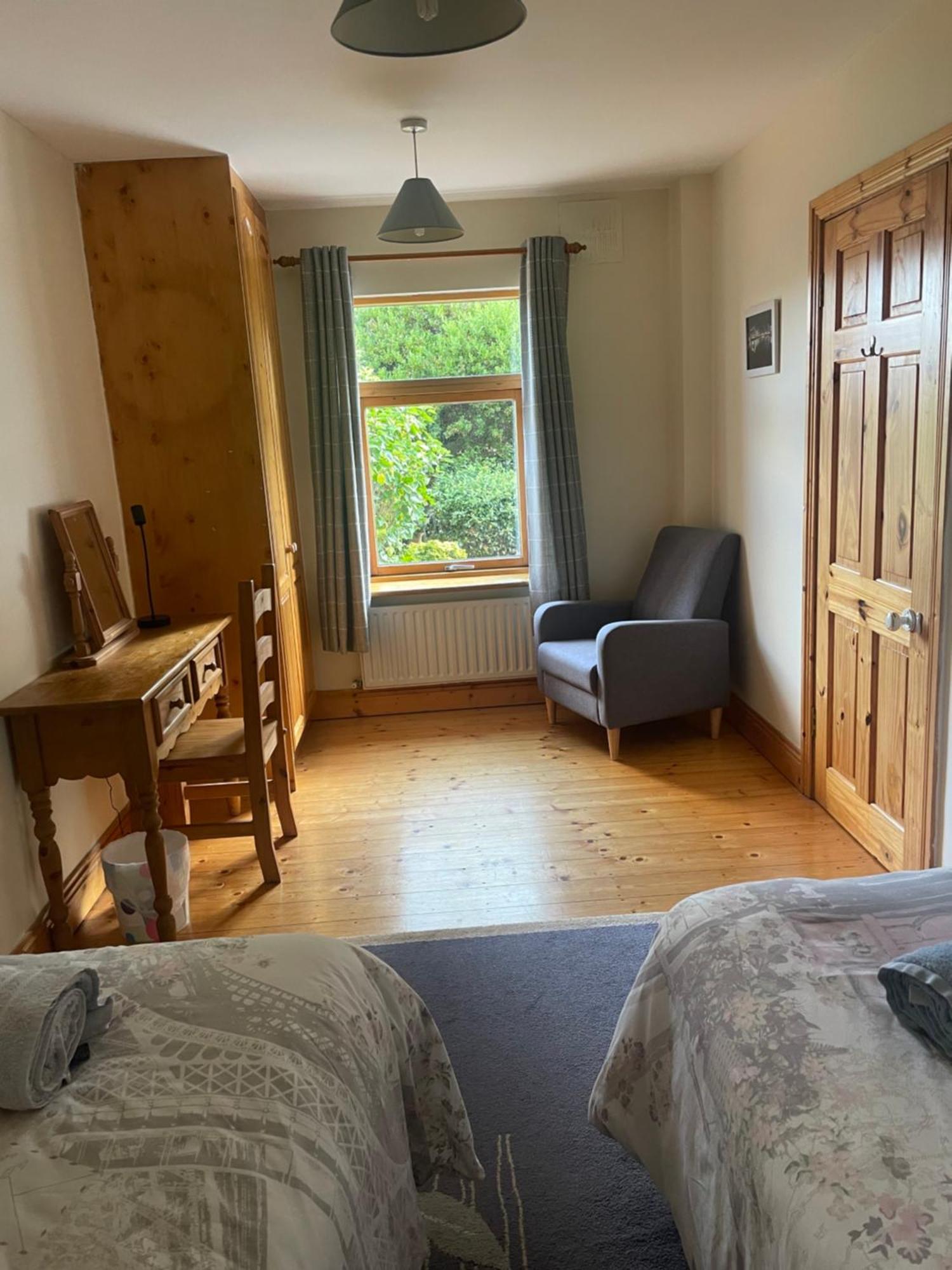 Large 5 Bedroom In Shankill South Holiday home Dublin