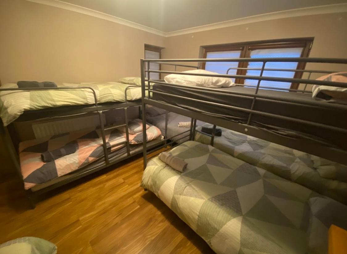 Airport To Sleep, Kitchen Only 7 Days Reservation, Mix Dublin