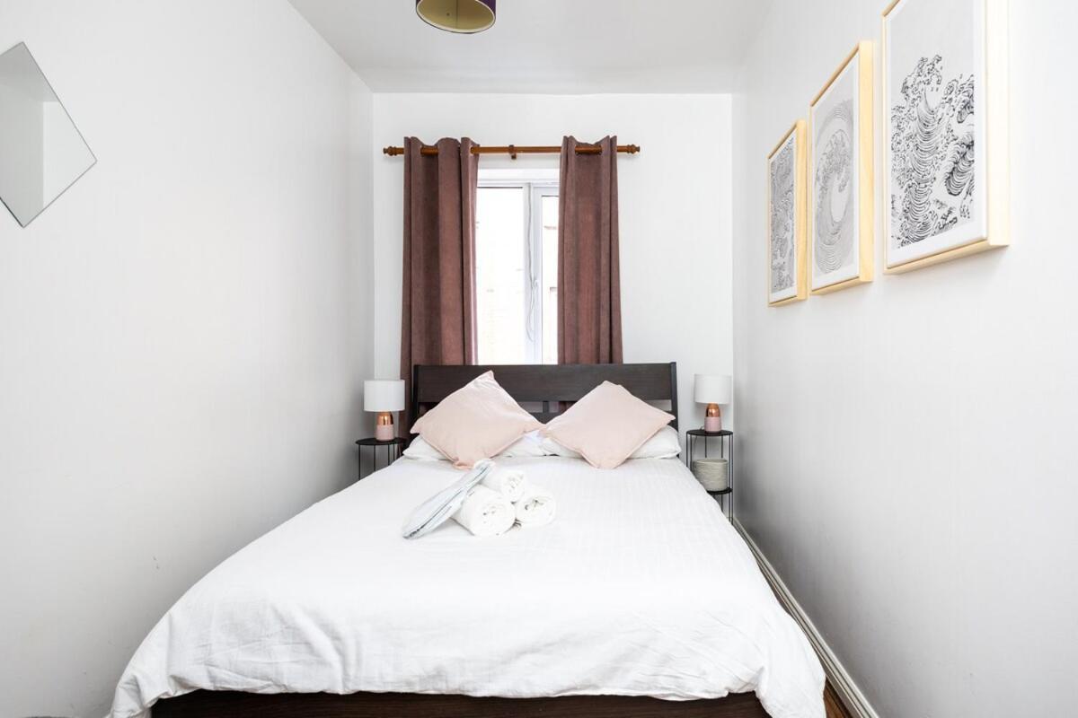 Apartment 2br With Balcony