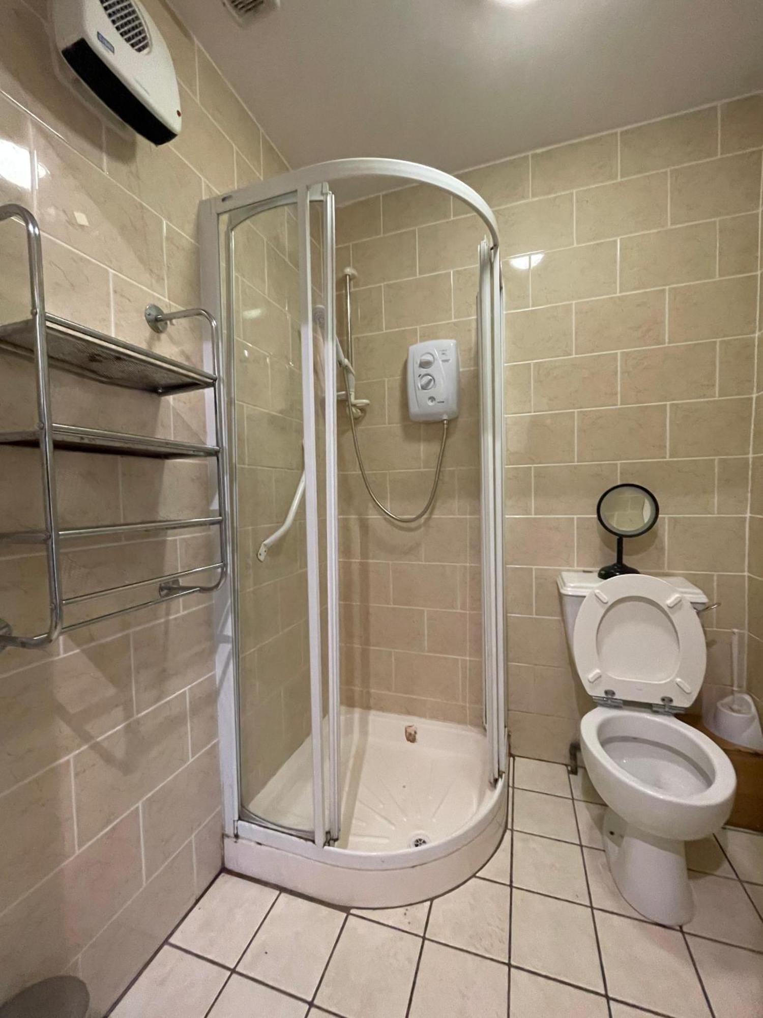 Guest house Superb Double Near Airport - 3 *