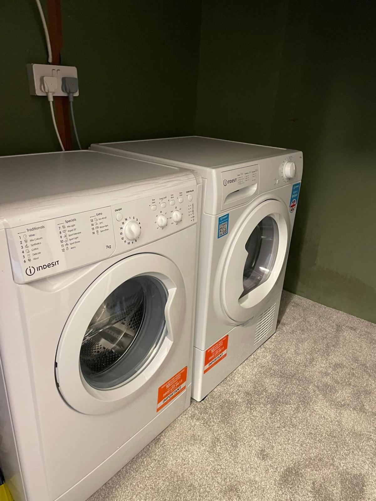 Superb Double Room Near Croke Park - 3 *