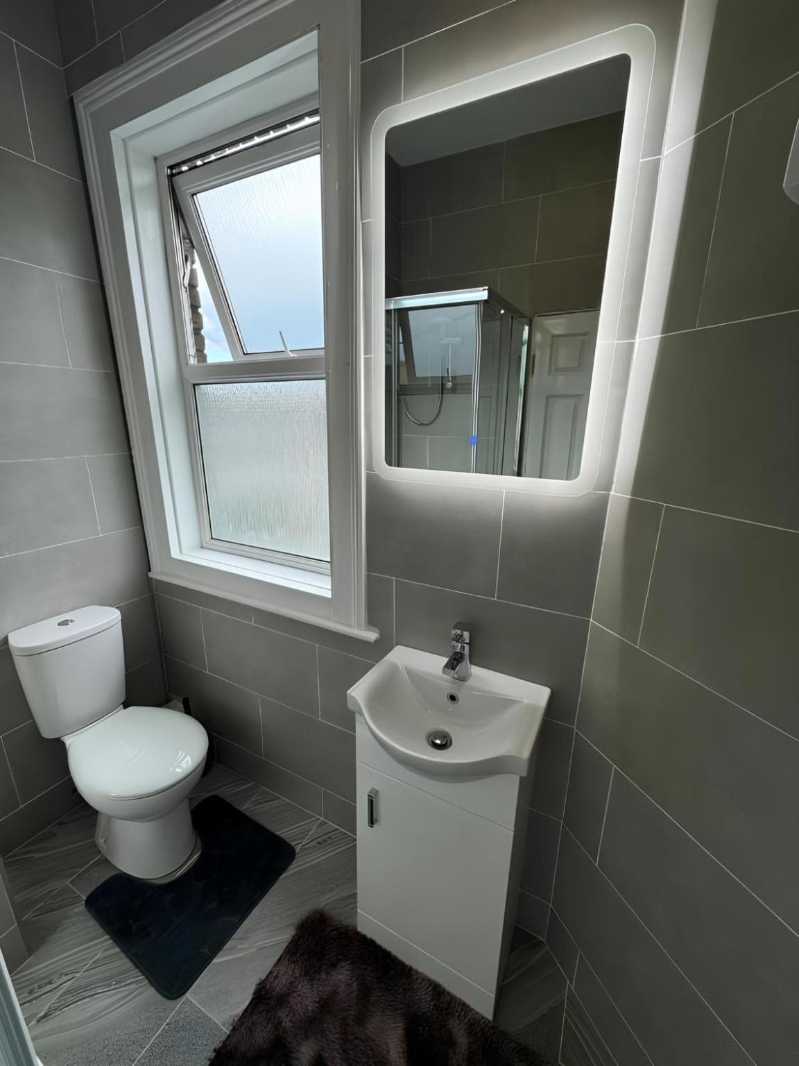 Superb Double Room Near Croke Park - 3 Dublin
