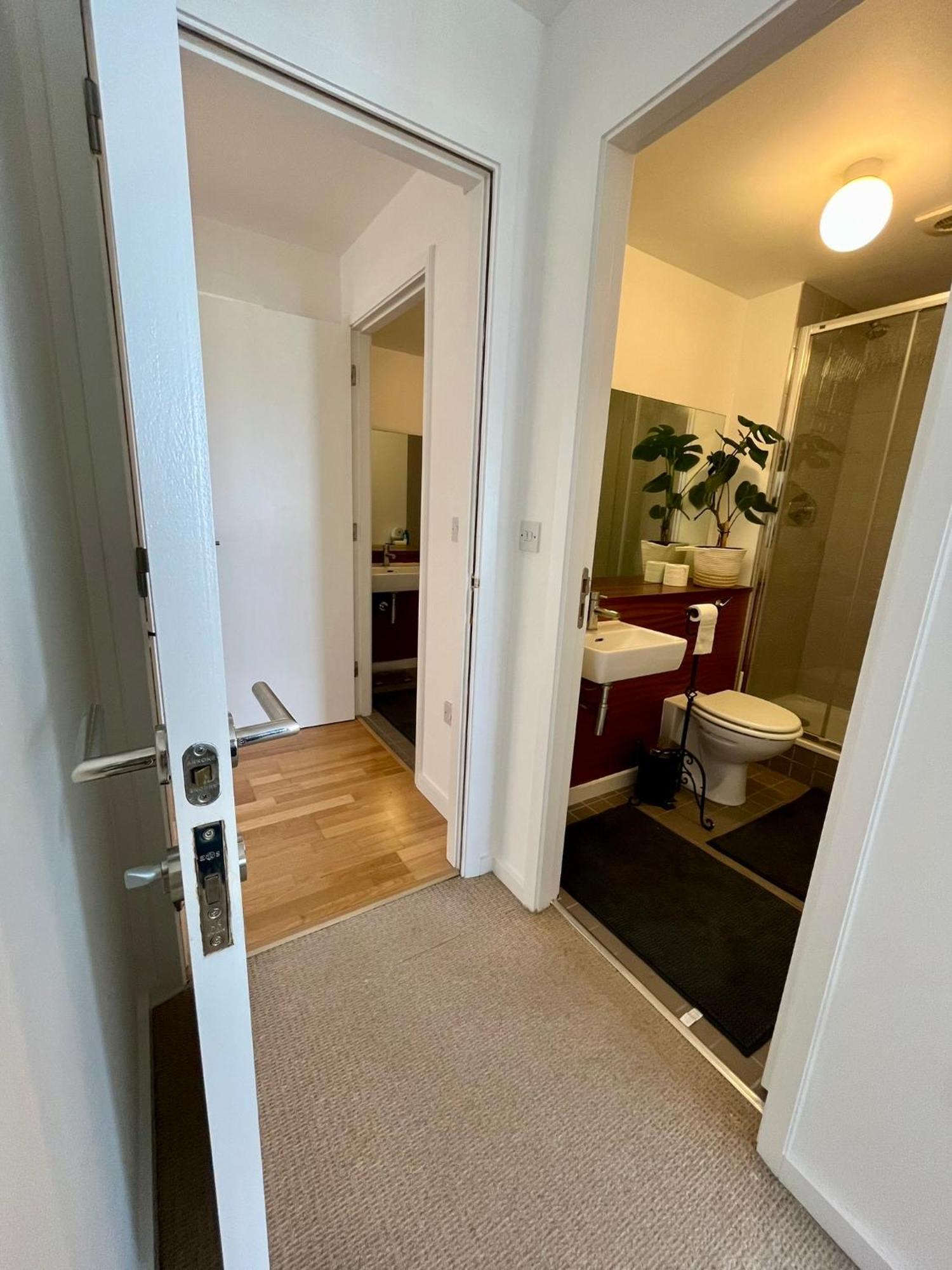Elegant Entire In Dublin's Royal Canal- Peaceful & Apartment