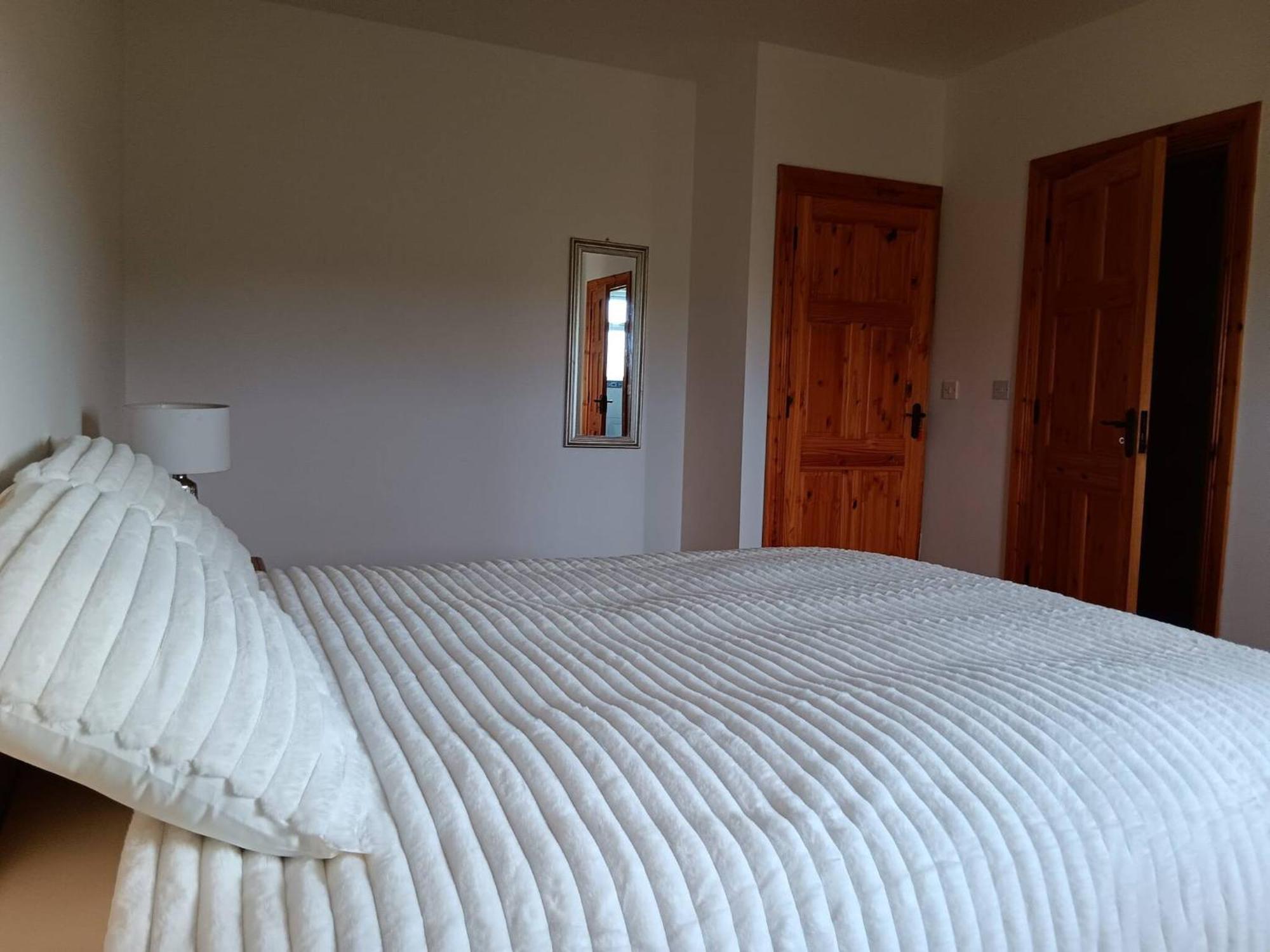 In Guest - 1 Williamstown, Ireland Guest house Crumlin (Mayo)