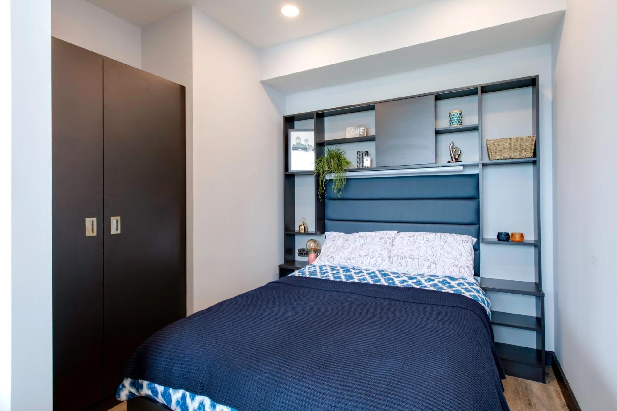 Yugo Explore New Mill Apartment