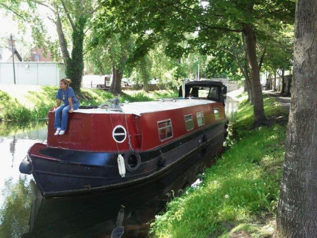 Botel Barge Hire *