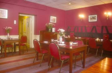 Waltons Hotel 3*