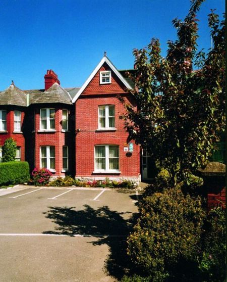 Glenogra Townhouse Guest house 4*