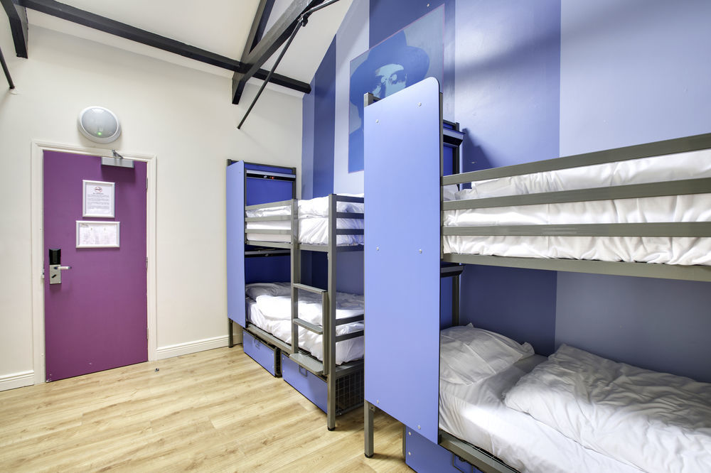 Hostel Sky Backpackers