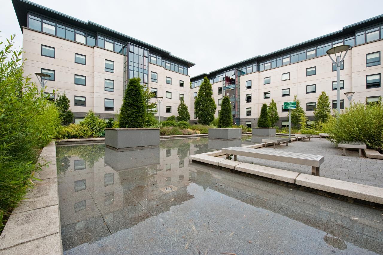 Apartment Dcu *