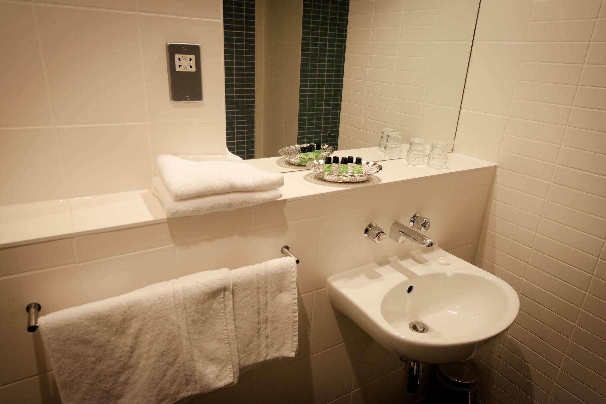 Imi Sandyford Guest house 3*