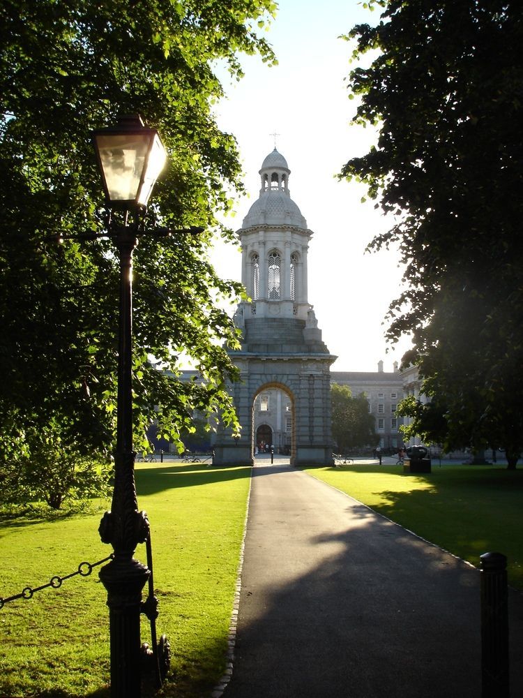 Hotel Trinity College Campus