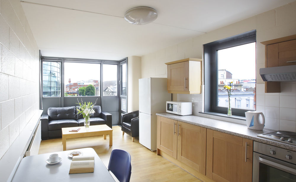Trinity College Campus Hotel 2*