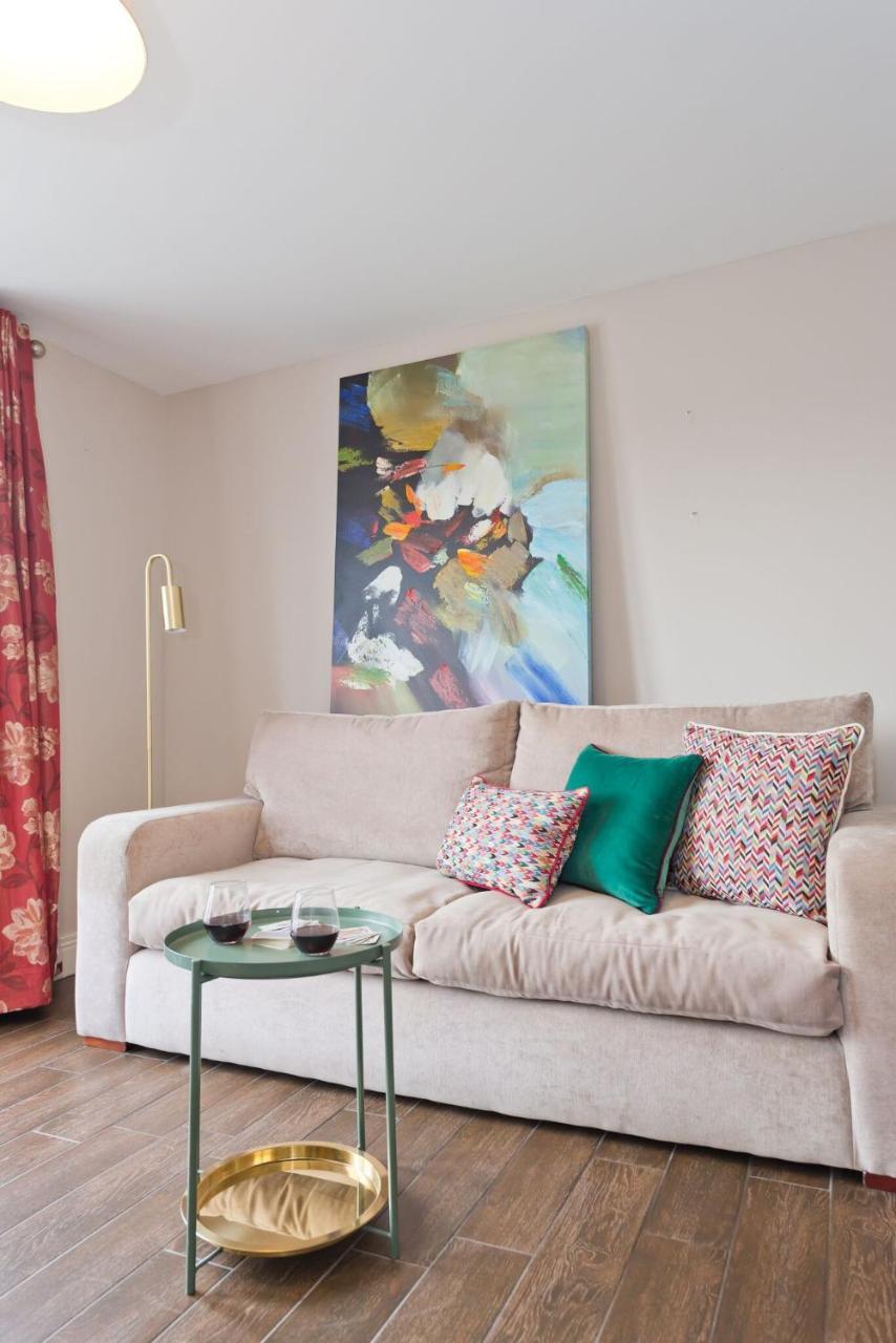 Broc House Aparthotel