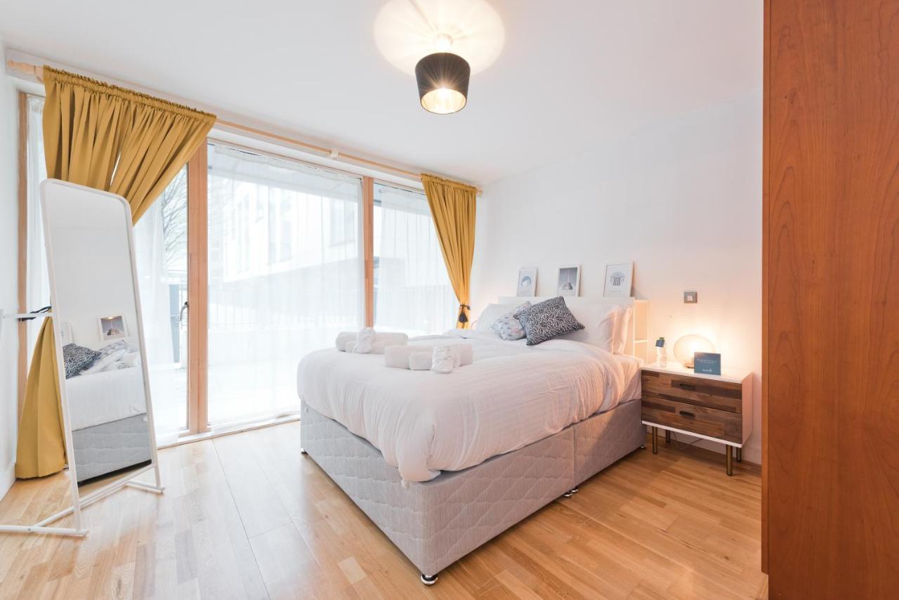 Sweet - Lovely Riverside Apartment Dublin