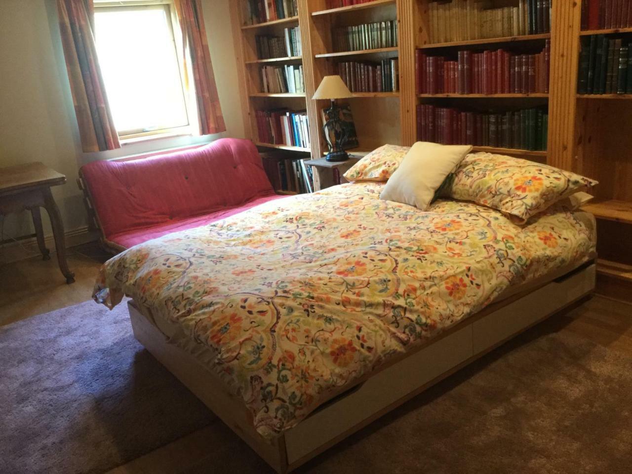 Large 5 Bedroom In Shankill South Dublin