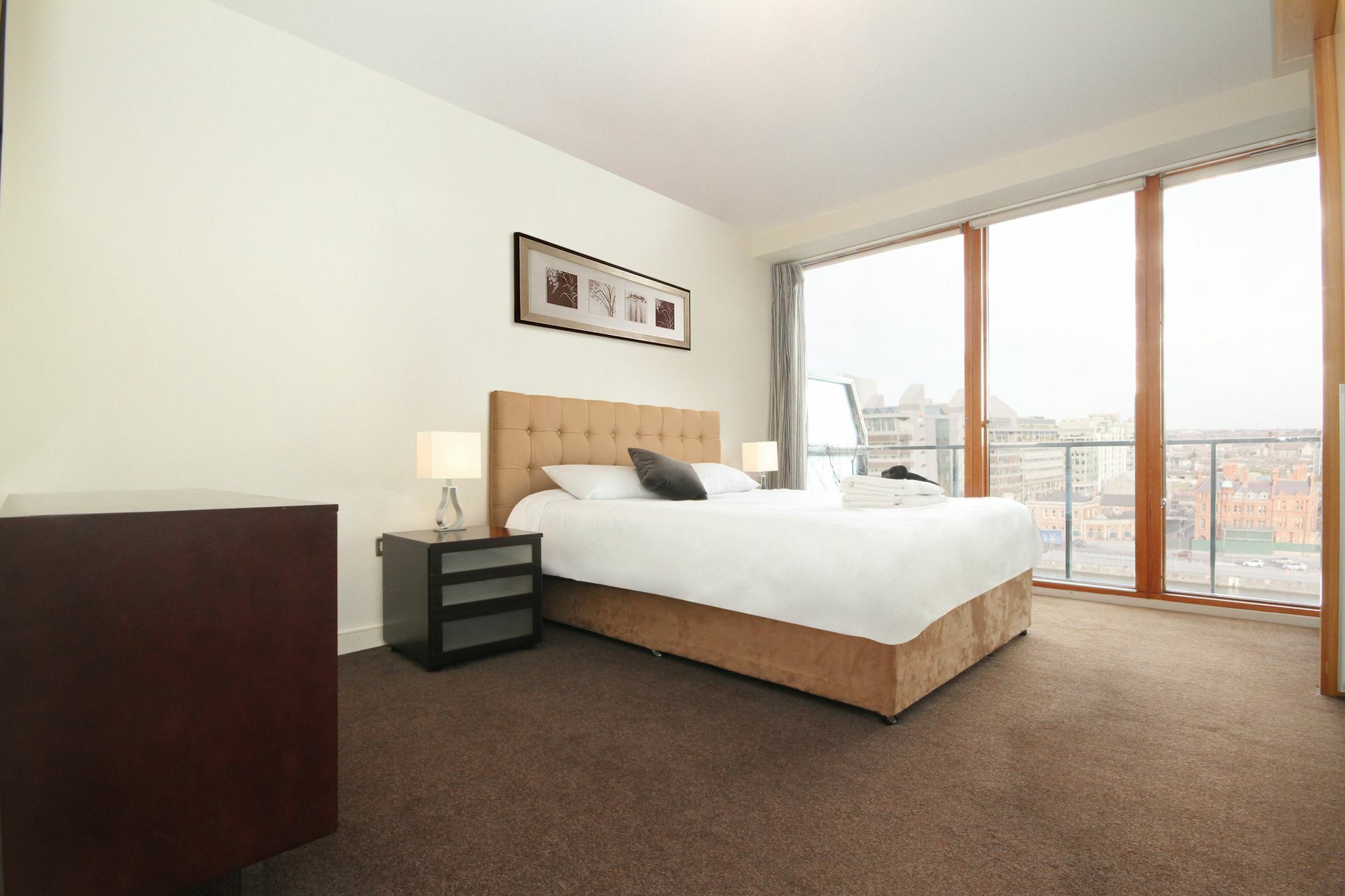 John Rogersons Quay Penthouse Apartment