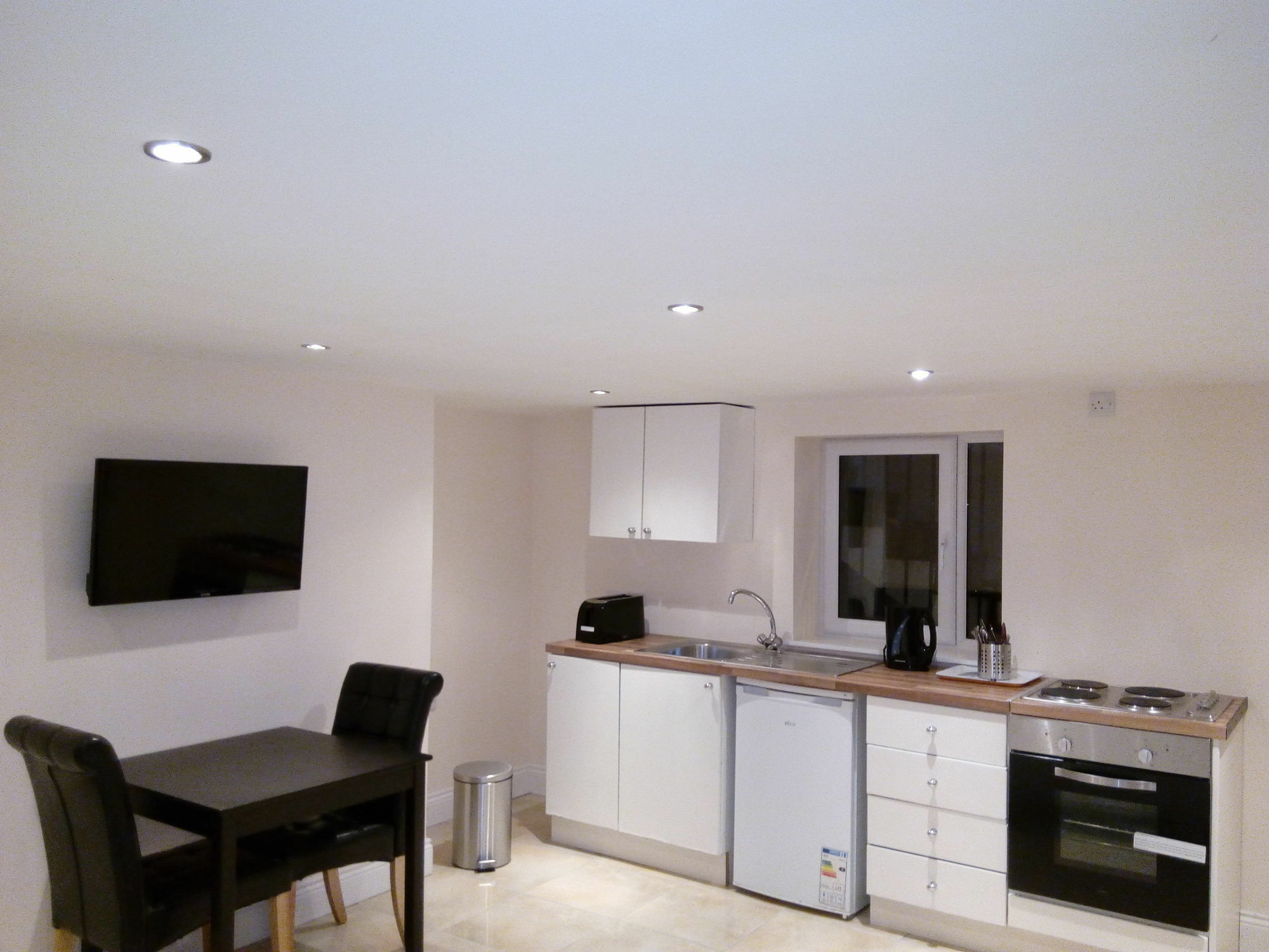 Belvidere Road Apartment