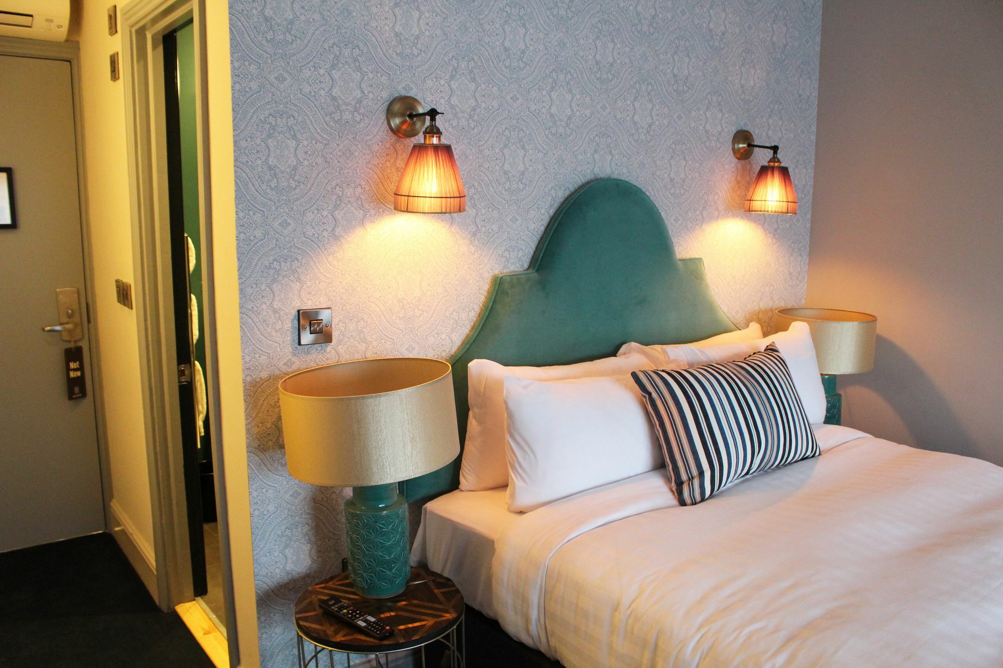 House Hotel