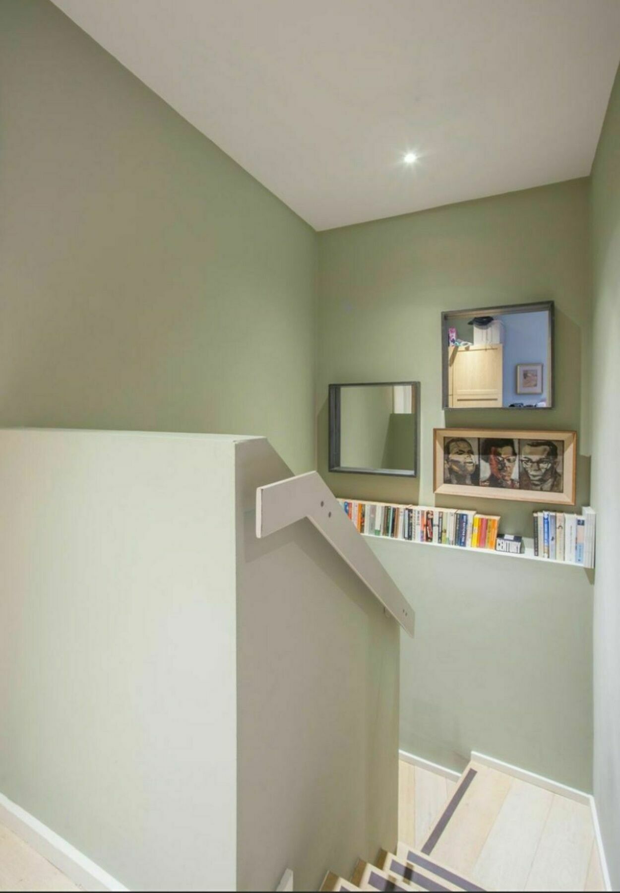 Apartment 2 Bedroom With Private Patio