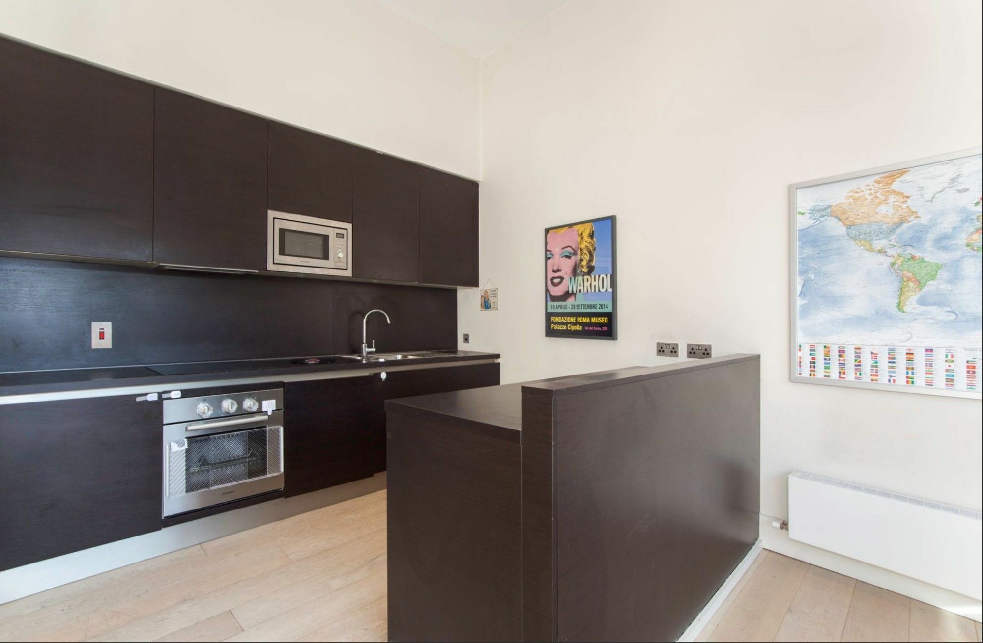 Apartment 2 Bedroom With Private Patio