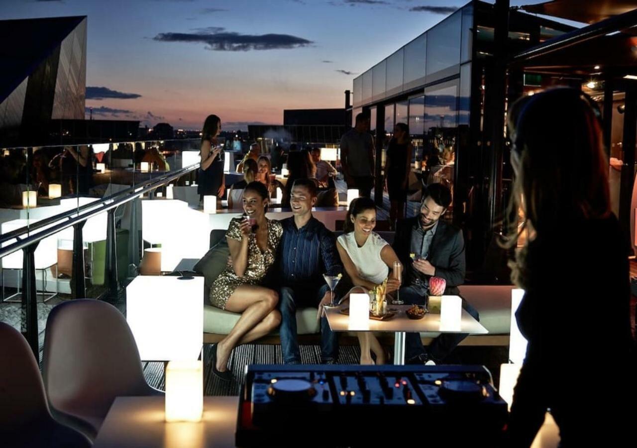 Grand Canal Dock Waterfront Luxury * Dublin