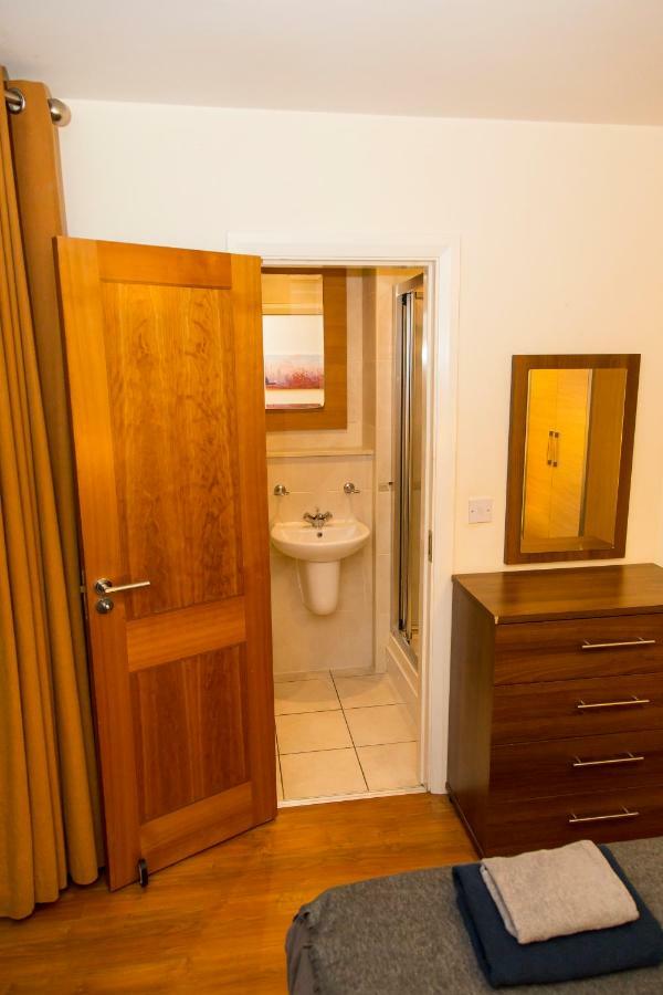 Spacous Escape 3br Ensuited Free Parking * Dublin
