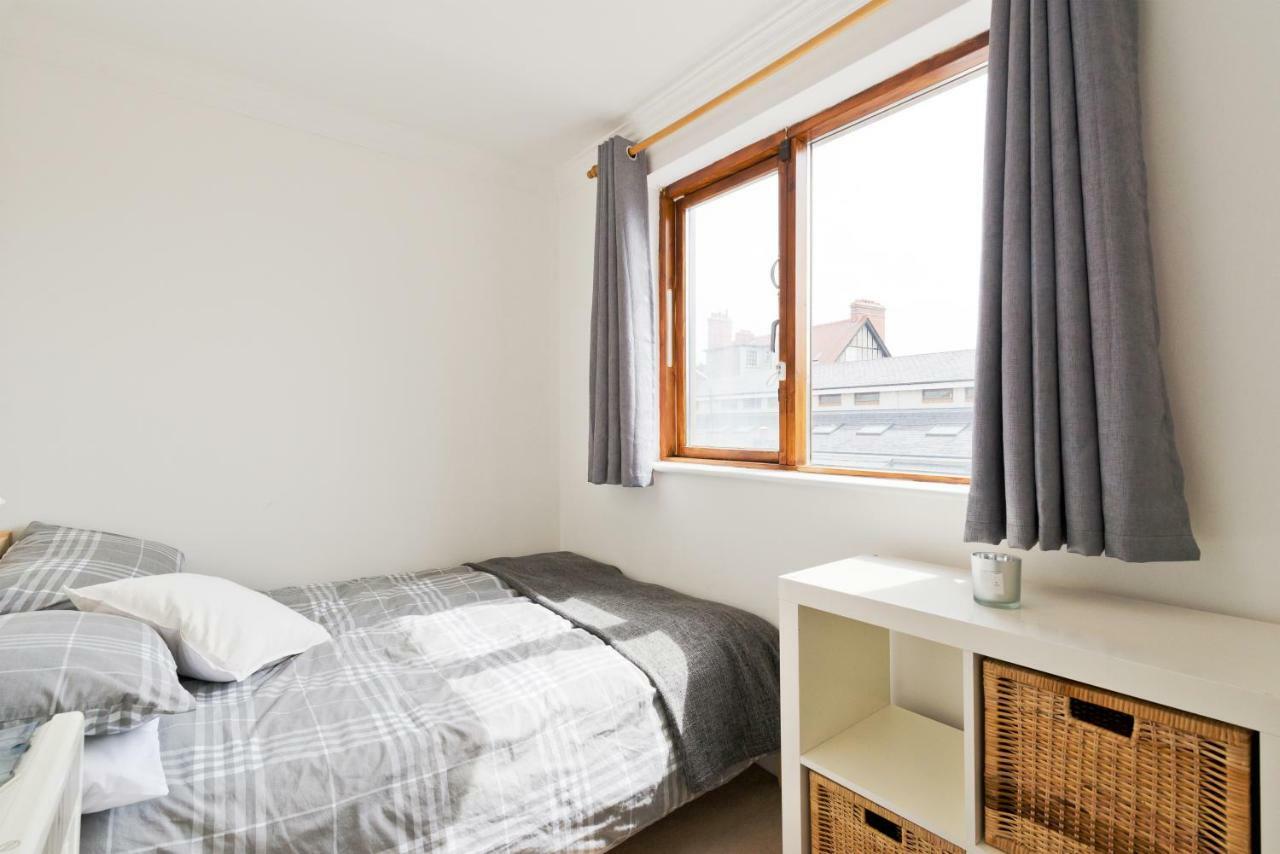 Anna Apartment