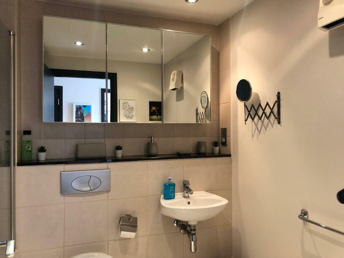 Apartment Macken Street Self Catering *