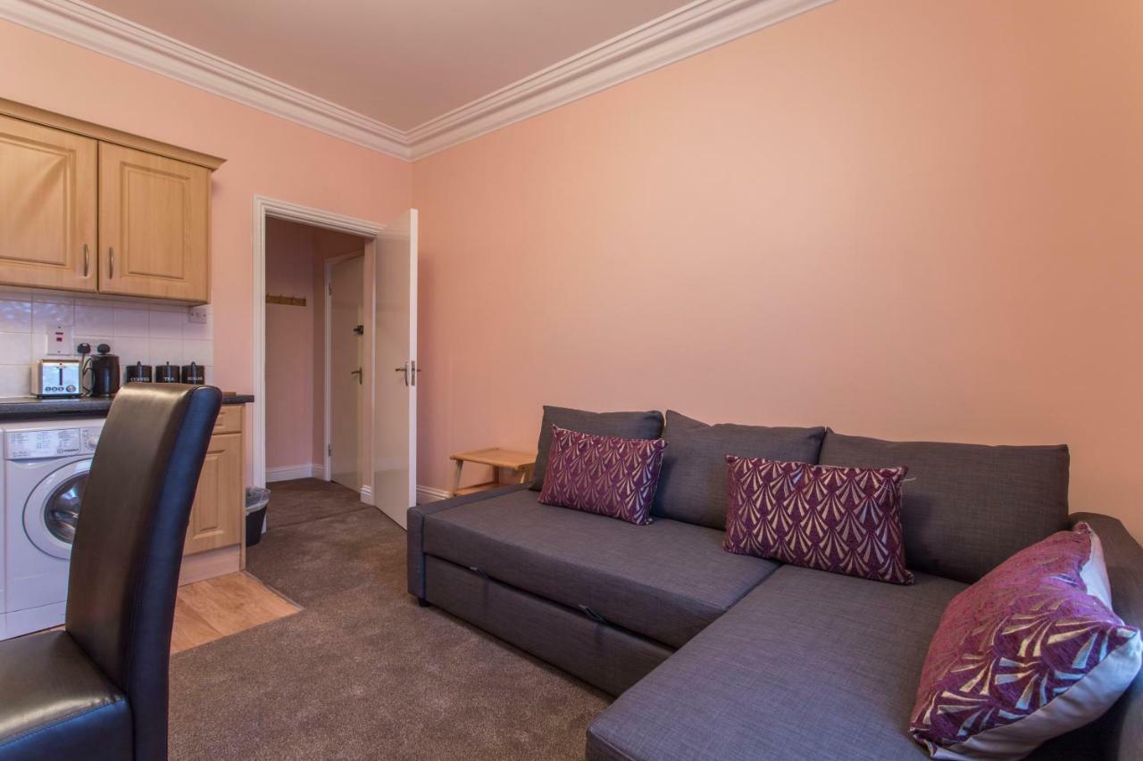 The North Circular Road Apartment *