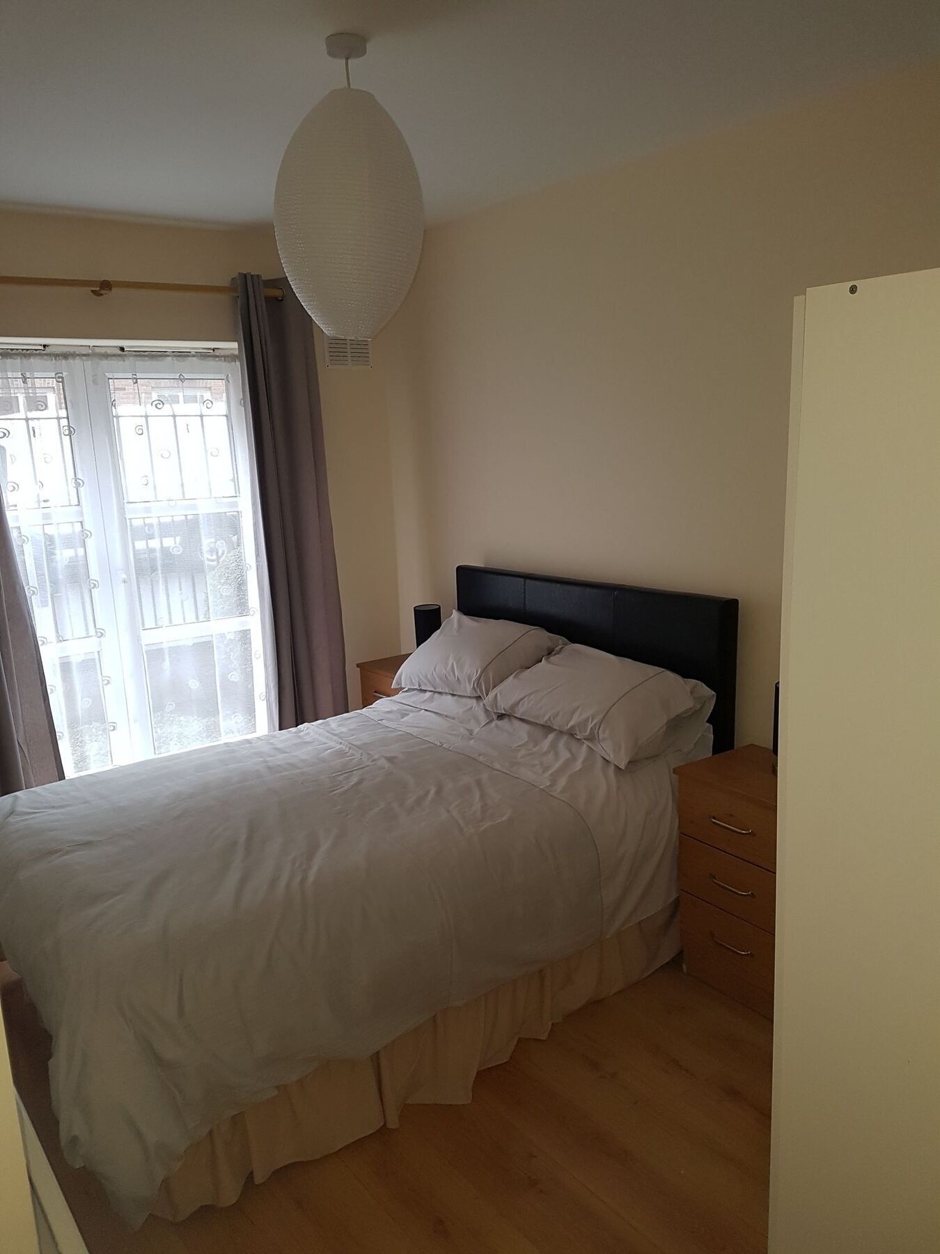 2 Bedroom Great Location Smithfield * Dublin