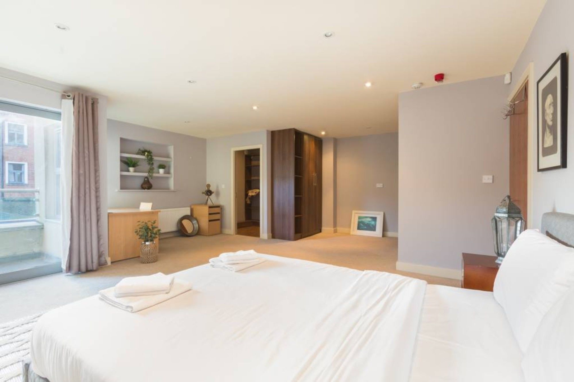 Centre 1 Bedroom Apartment