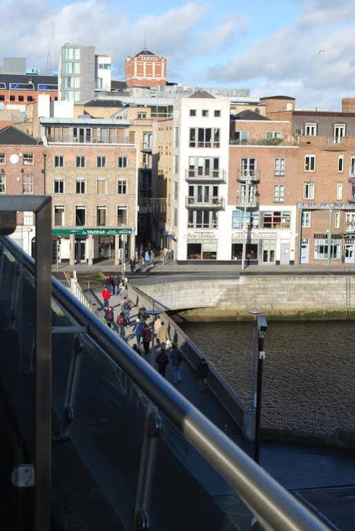 Fitzsimons Temple Bar 3* Dublin