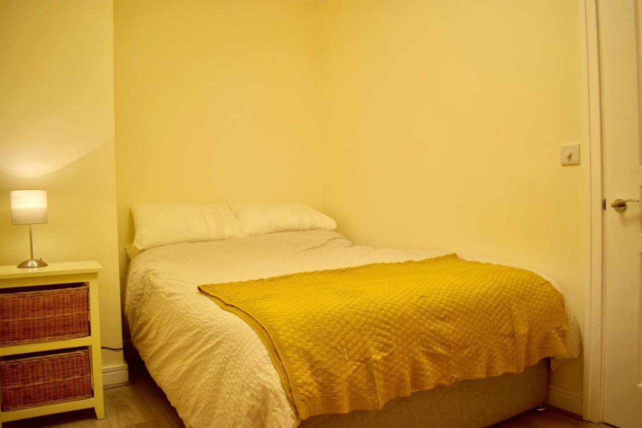 Spacious And Bright 2 Bedroom In 2 Apartment Dublin
