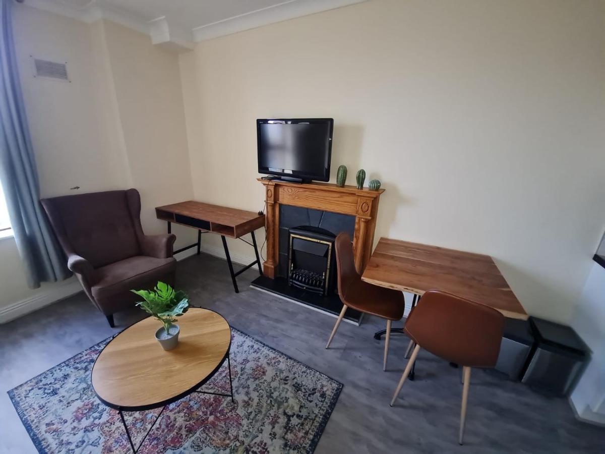 Lovely And Bright 1-bedroom In 1