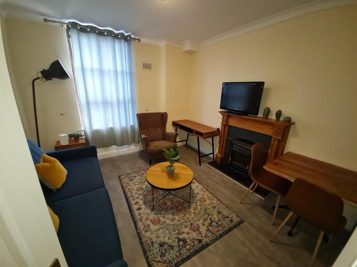 Lovely And Bright 1-bedroom In 1 Apartment